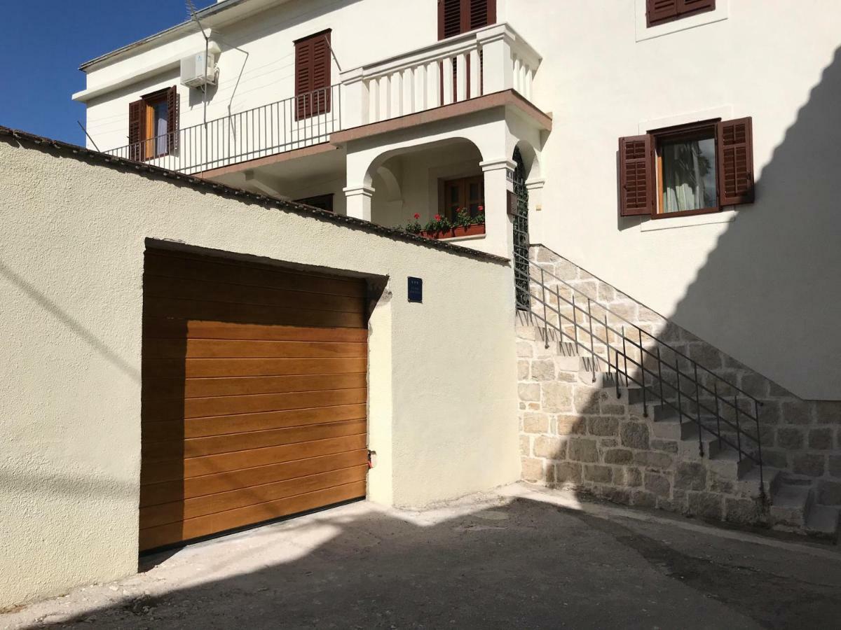Studio Apartment Sabljic Kaštela Εξωτερικό φωτογραφία